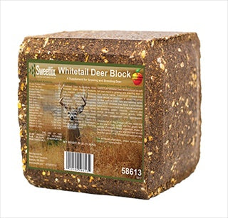 Sweetlix Whitetail Deer Block